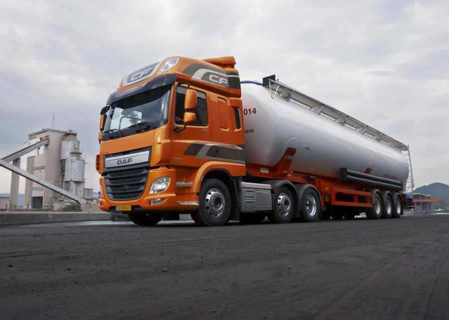  DAF CF 440 6x2 FTG Space Cab 2013 года  (фото 3 из 3)